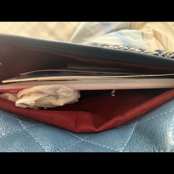 Blue caviar chanel tote - Picture 4 of 16